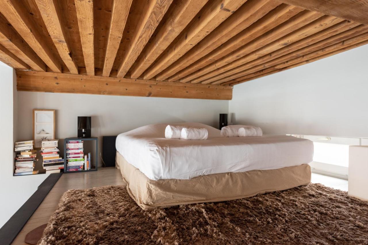 Le Loft Ethnic - Avec Jolie Vue Sur La Saone Apartment Lyon Luaran gambar